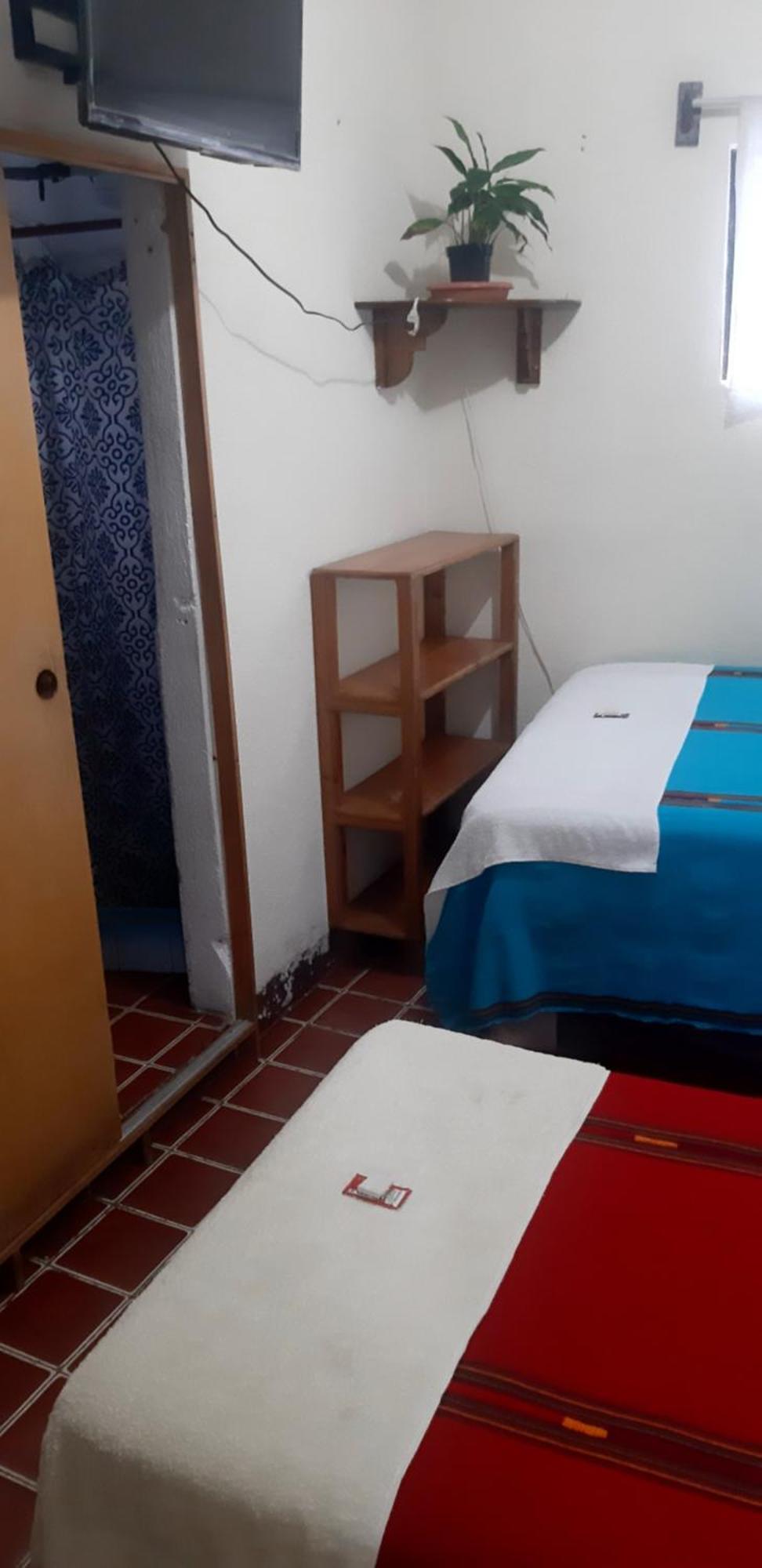 Hospedaje Eli Panajachel Kültér fotó